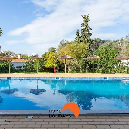 #287 Pool & Practical Appartement *